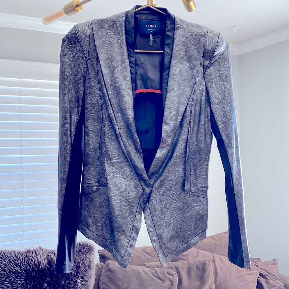 Lightweight Jacket - image 2